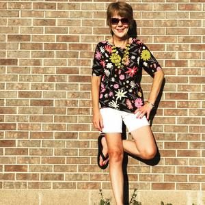 Meet your Posher, Debbie